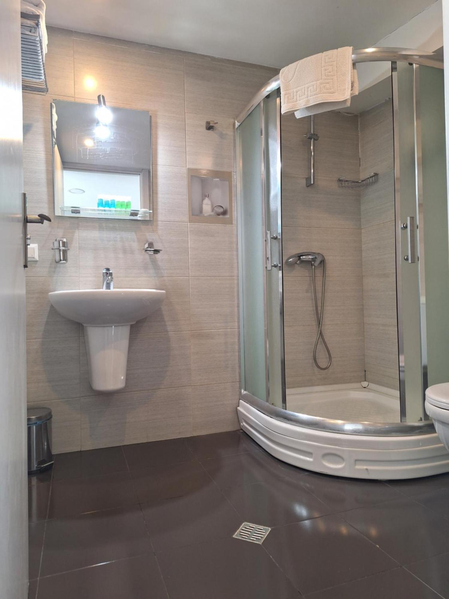 Hotel Tbilisi Apart Kültér fotó
