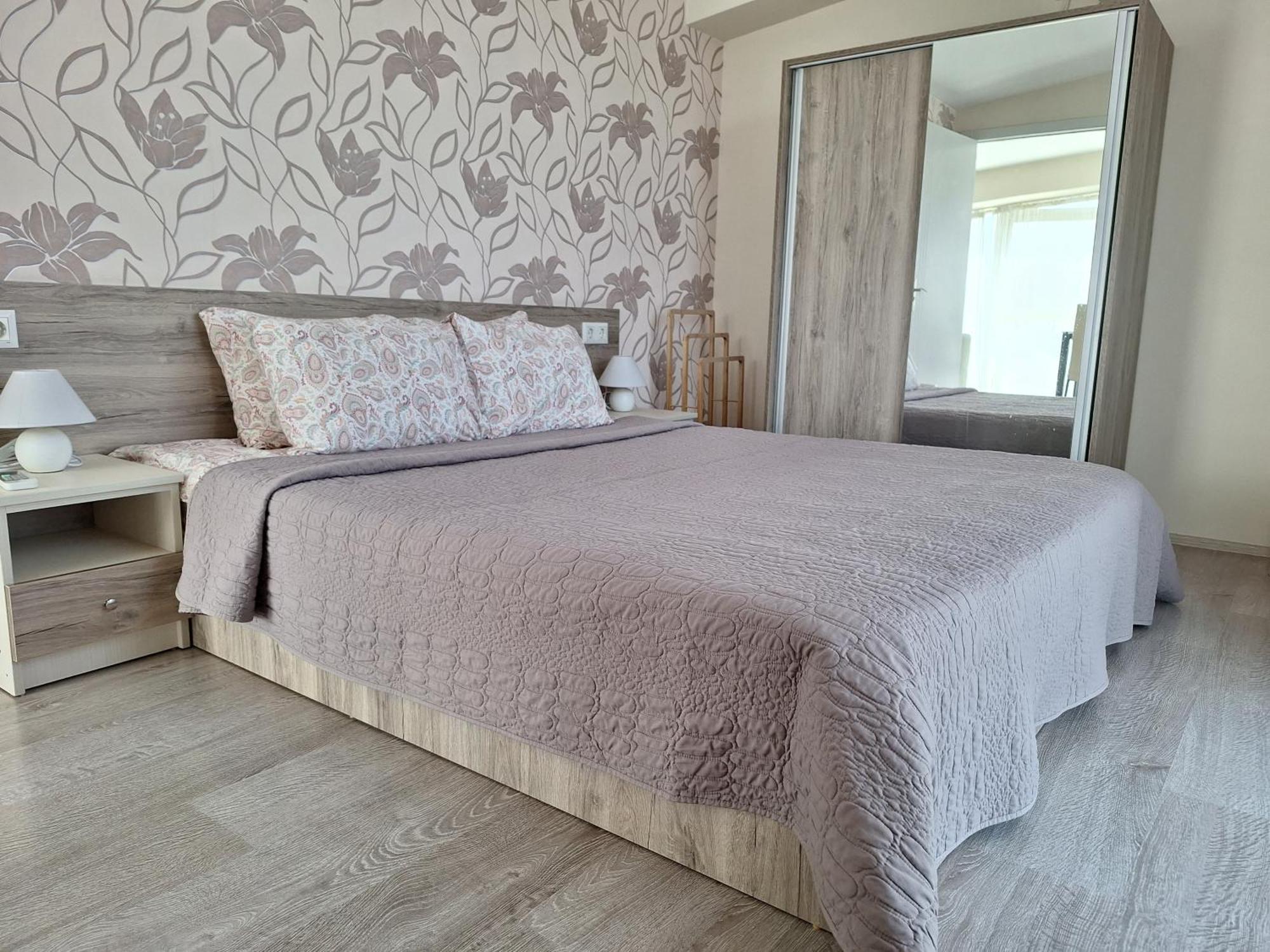 Hotel Tbilisi Apart Kültér fotó